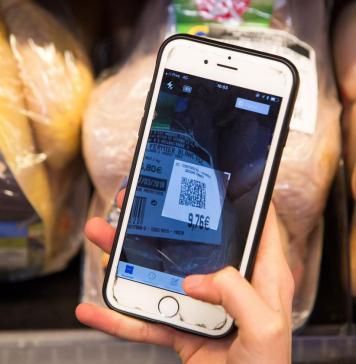 Carrefour Launches Blockchain Food Tracking Platform for Poultry in Spain